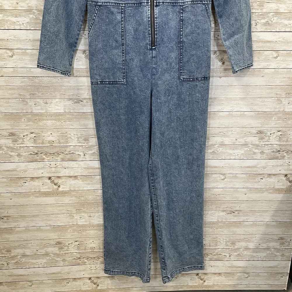 Wild Fable Womens S Jumpsuit Denim‎ Long Sleeve Medium Wash Pockets Zip Cargo